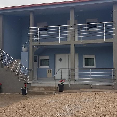 Apartmani AB Pirovac Bagian luar foto